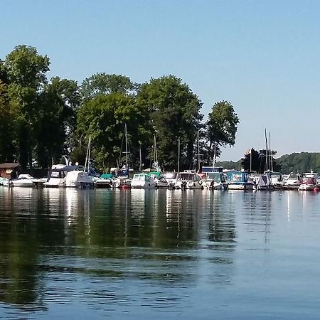 Ferienwohnung Am Schweriner See Raben Steinfeld Exteriér fotografie